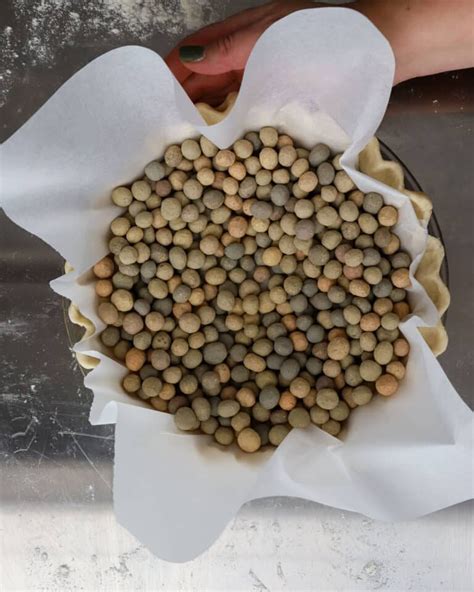 How to prevent soggy pie crust for a perfect apple pie?