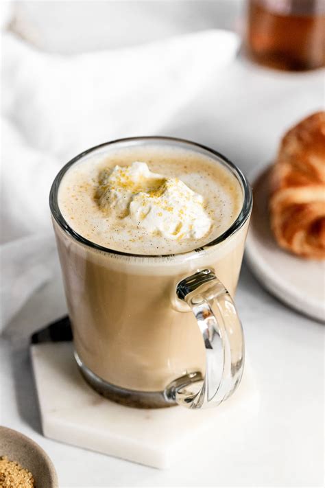 Easy Homemade Vanilla Latte (5-Minutes!) - Fork in the Kitchen