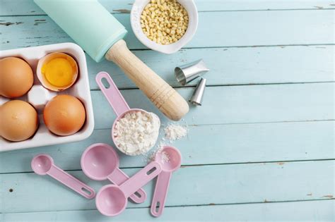 10 Essential Baking Tips and Tricks — Sensational Cakes and Desserts