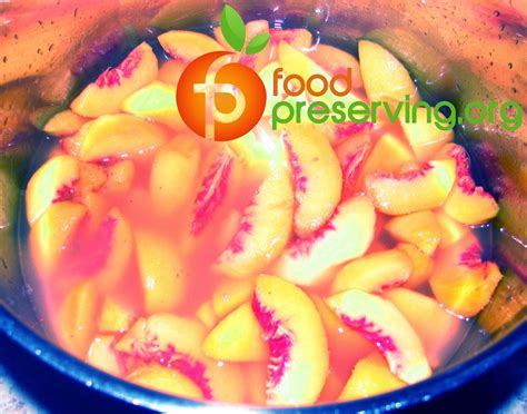 How to thicken fruit pie filling perfectly for big flavor, not watery?