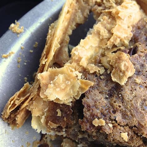 How to get flaky, tender pie crusts for delicious fruit pies?