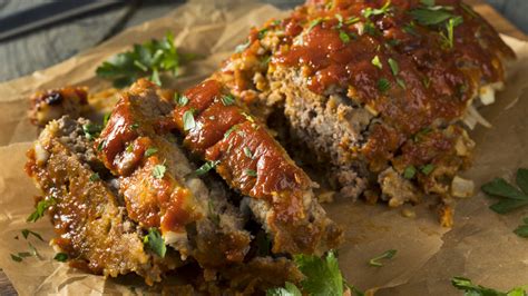 Choose The Right Ground Beef Blend For Your Meatloaf