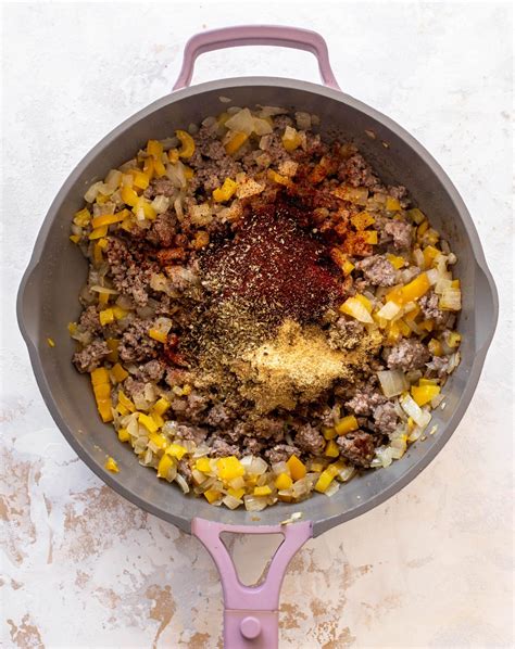 Easy Skillet Chili - Smoky Skillet Chili