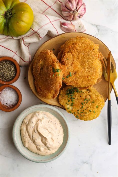 Crispy Fried Green Tomatoes Recipe | Baked Bree