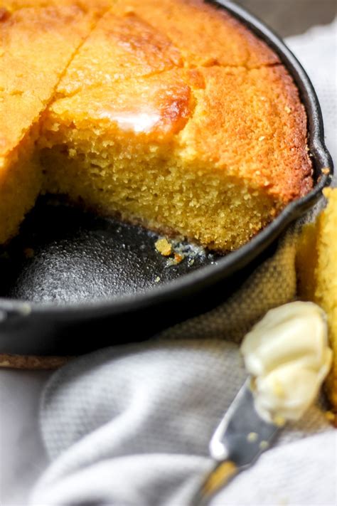 Easy Classic Buttermilk Cornbread - The Seasoned Skillet