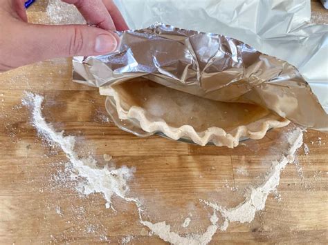Secrets for a flaky, tender pie crust, even with lard?