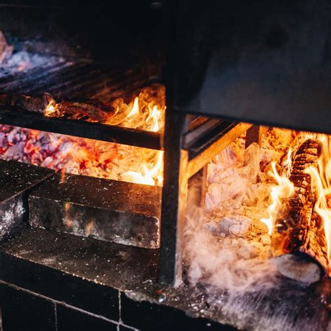 Best Restaurants for Hearty Comfort Food in Chicago | UrbanMatter