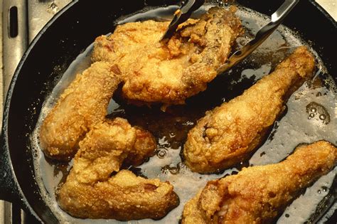 How to Get Fried Food Smell Out of House? - PostureInfoHub