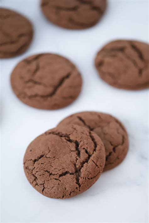 Chewy Chocolate Cookies - The Carefree Kitchen
