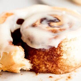 What quick Heartland shortcuts deliver big flavor in easy weeknight meals?