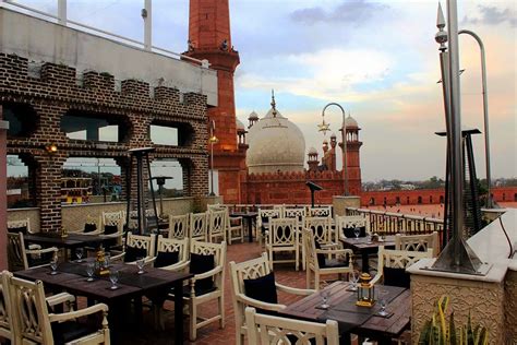 10 Best Desi Restaurants in Lahore 2023 - Lamudi Blog