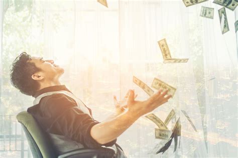 10 Things Wealthy People Do to Keep Getting Richer