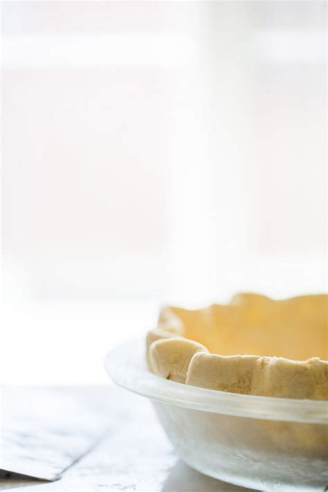 How to prevent soggy pie crust bottoms for your rich, flavorful fruit pies?