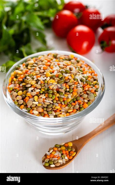 Whole grains and vegetables hi-res stock photography and images - Alamy